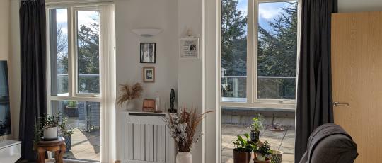 Image of lounge in flat 50